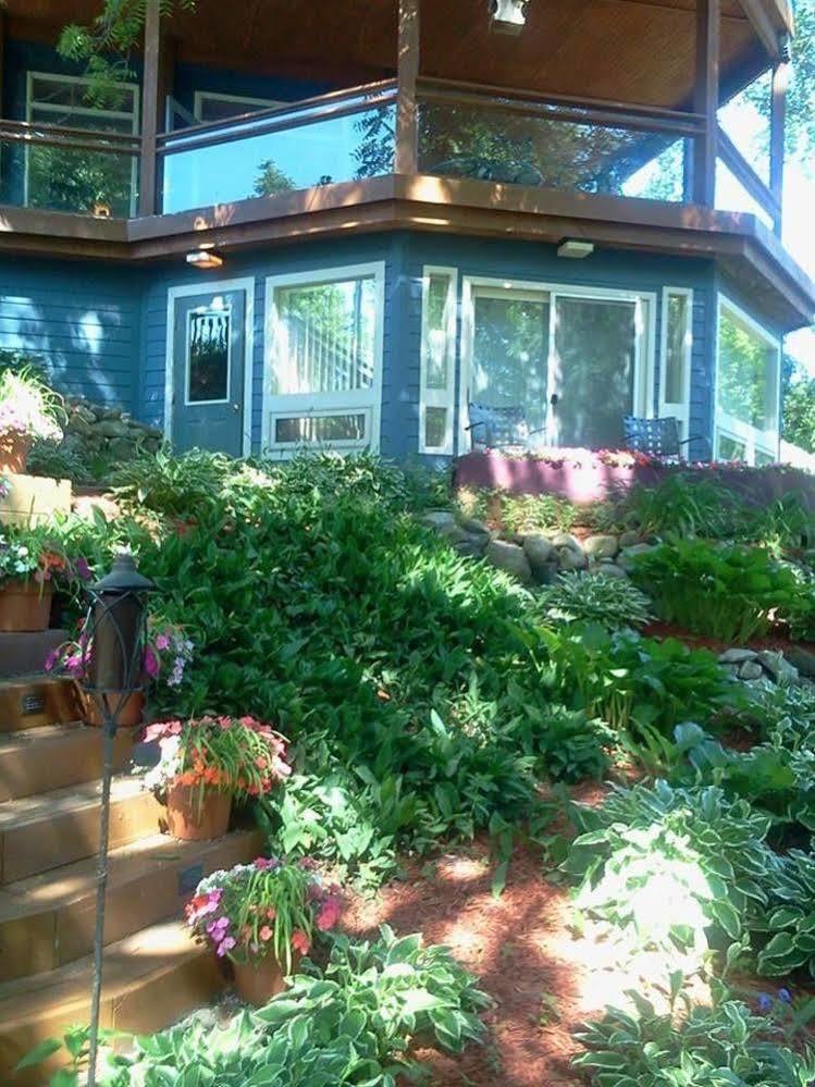 Stone Waters Inn Bellaire Εξωτερικό φωτογραφία