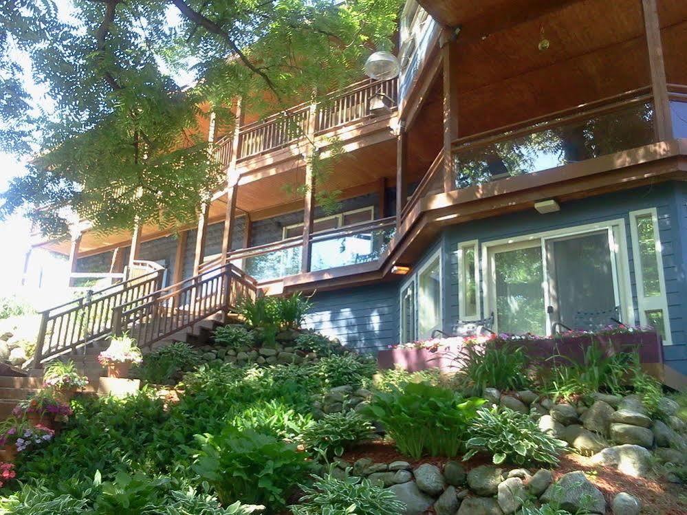 Stone Waters Inn Bellaire Εξωτερικό φωτογραφία