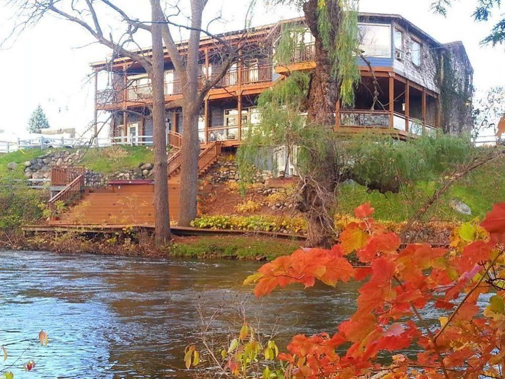 Stone Waters Inn Bellaire Εξωτερικό φωτογραφία