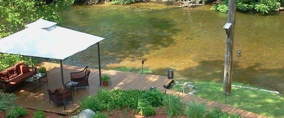 Stone Waters Inn Bellaire Εξωτερικό φωτογραφία